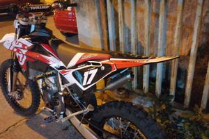 Husqvarna WR 125 - 2010