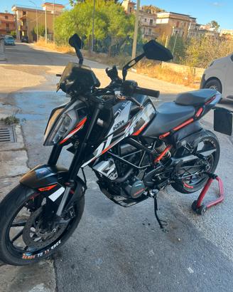 Ktm duke 125
