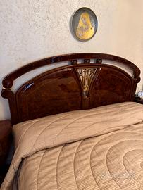 Testata letto vintage in legno scuro