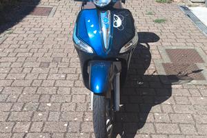 piaggio liberty 125 