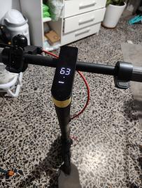 Monopattino Elettrico XIAOMI 4 PRO Gen2 nero, ruot