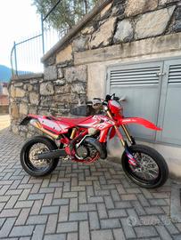 Beta 300 2t