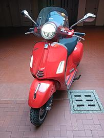 Piaggio Vespa 300 GTS hpe - 2025