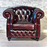 Poltrona Chesterfield inglese vintage in pelle
