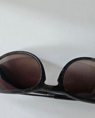 Occhiali da Sole Ray-Ban Erika RB4171 865/13Il Ray