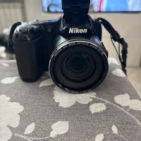 Fotocamera digitale Nikon Coolpix L820