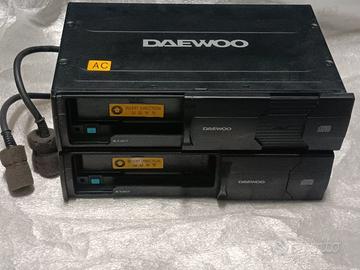 CARICATORE CD Stereo Auto Daewoo AKD-80C