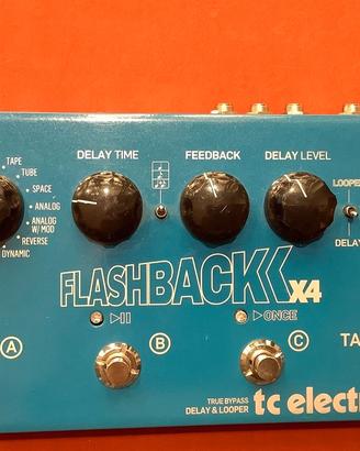 Flashback x4 tc electronic delay e looper