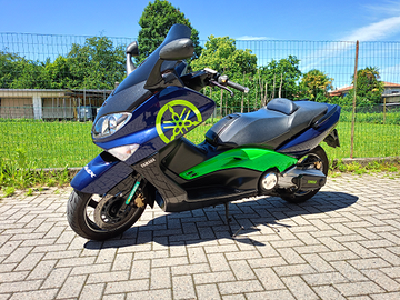 Yamaha t max 500