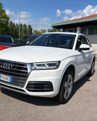 AUDI Q5 2.0 TDI 190 CV quattro S tronic Business
