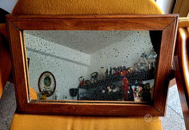 specchio e sterilizzatore medico da barbiere 