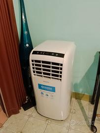 Climatizzatore portatile ultracompatto 8000 BTU