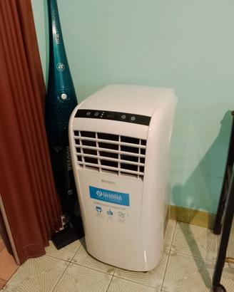 Climatizzatore portatile ultracompatto 8000 BTU