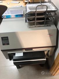 Fotounità e sviluppatrice pellicole da stampa