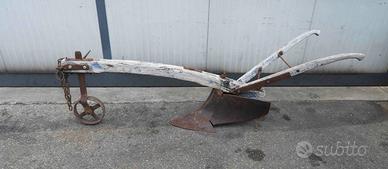 Sarchiatrice - sarchiatore manuale in legno