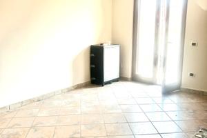 Appartamento ampie mettature