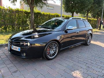 1.9 JTDm 16V Sportwagon Sport Q-Tronic Aut.