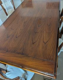 Tavolo in legno Allungabile + 6 sedie grandi