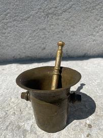 Mortaio con pestello in ottone
