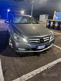 Mercedes e 220