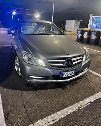 Mercedes e 220