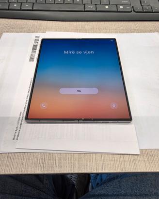 Samsung Galaxy Fold 6