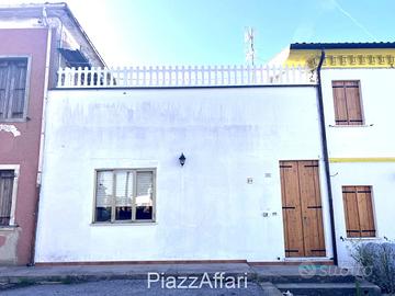 Appartamento al piano terra con ingresso indipende