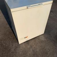Freezer a pozzetto