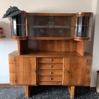 Credenza antica