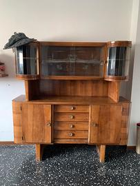Credenza antica