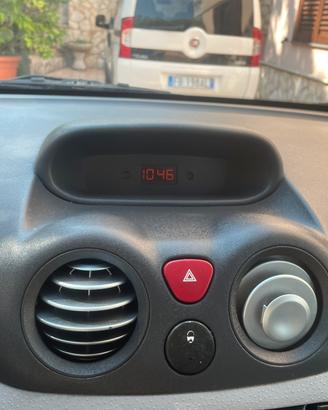 Citroën C3 1.1 Benzina €2800 tratt.