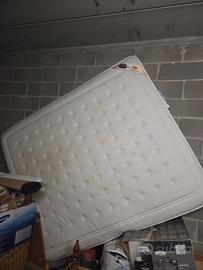 Materasso matrimoniale 