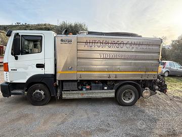 Camion spurgo usato