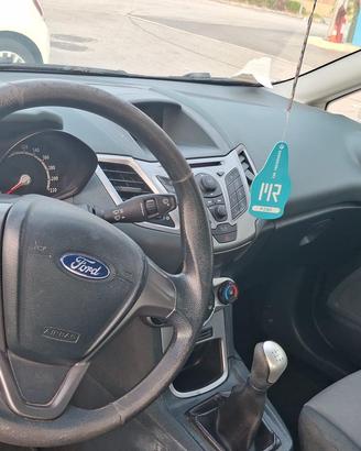 Ford fiesta 1.4Tdi