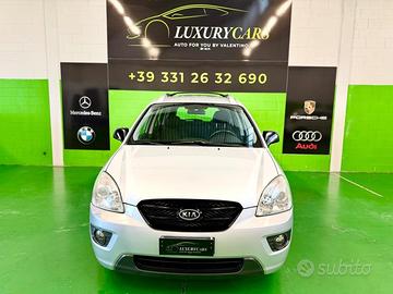 Kia Carens 2.0 CVVT EX Class