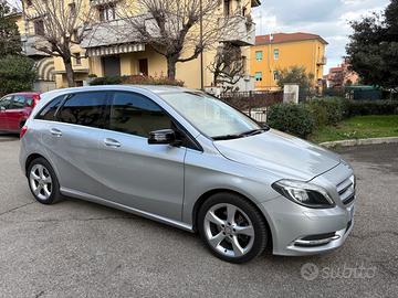 Mercedes B180 CDI 109 cv
