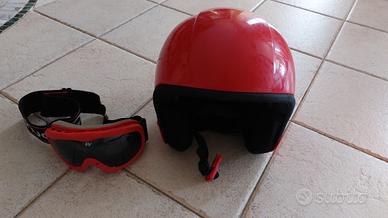 casco e occhiali da sci bambino