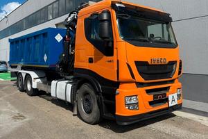 IVECO STRALIS 460 CON GRU PALFINGER,CASSONE
