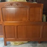 Letto matrimoniale in legno
