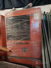 Riscaldatore magazzino Robur
