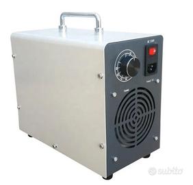 Generatore ozono sanificazione auto