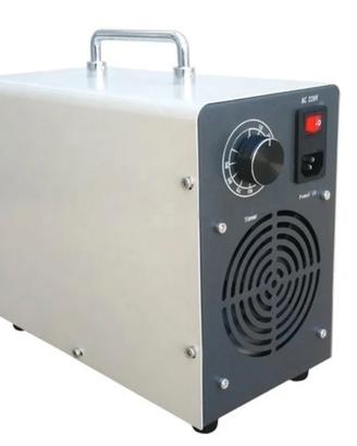 Generatore ozono sanificazione auto