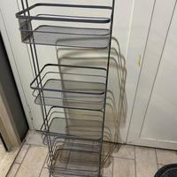 Porta oggetti a colonna in metallo