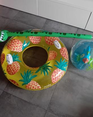 salvagente + cavalcabile + palla gonfiabili da mar