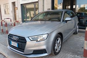 Audi A3 SPB 1.6 TDI 110 Cv S tronic Business