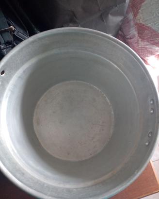 Pentola grande larga 30 e alto21