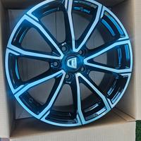 4 cerchi Nuovi 17 Duster