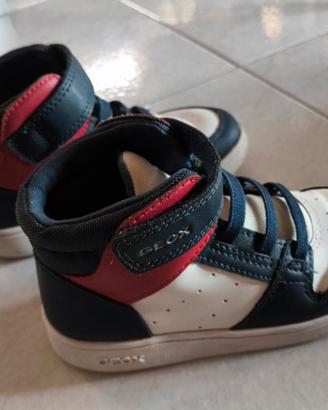 4 paia di scarpe bambino n.27 