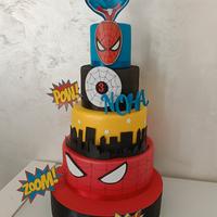 torta scenografica tema Spiderman 