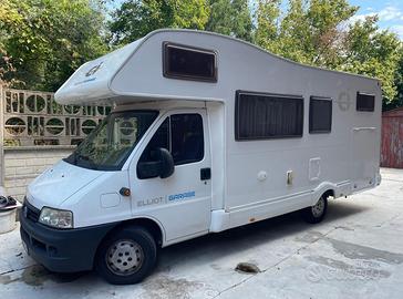 CI Elliot Garage - 2005